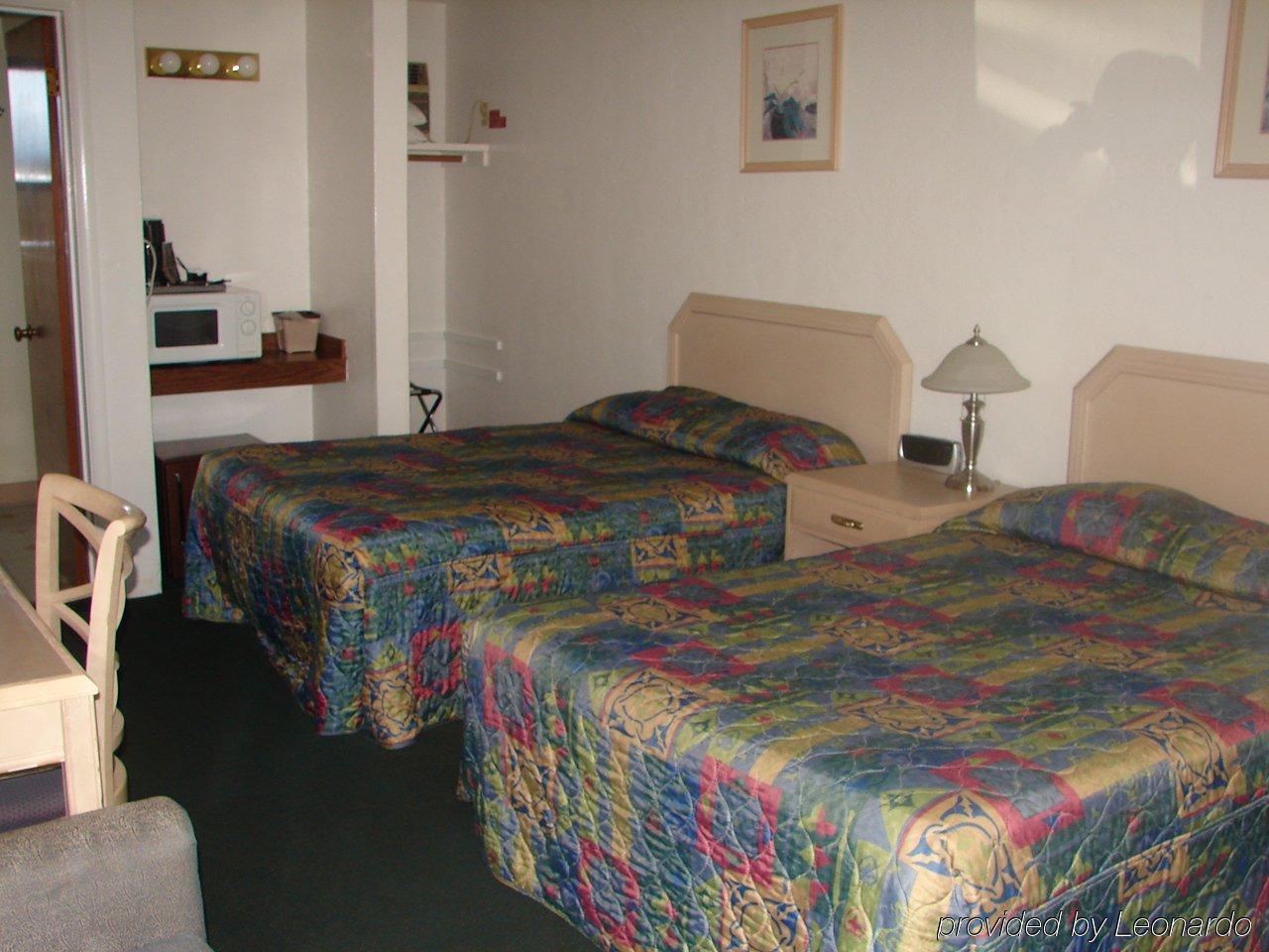 Klamath Motor Lodge Yreka Room photo